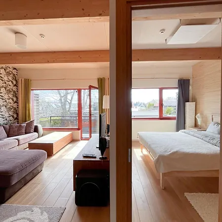 Cozy Seaside With Sauna 페르누